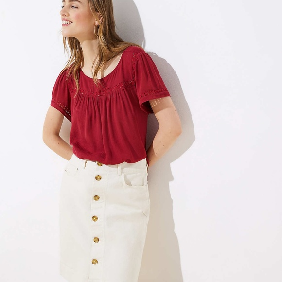 LOFT Tops - LACE TRIM MIXED MEDIA TEE NWT